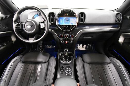 British Racing Green 2023 MINI Countryman Cooper S