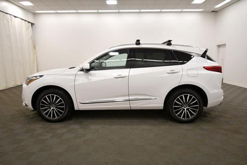 2025 Acura RDX Advance Package