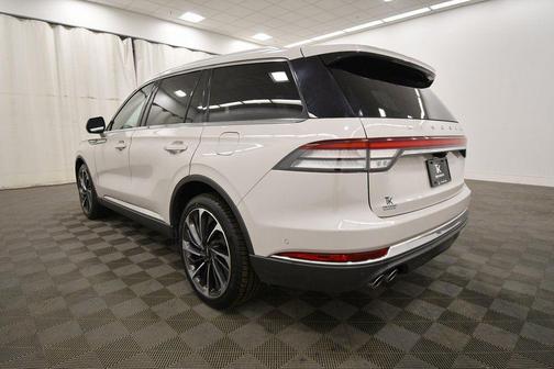 Pearl Metallic 2020 Lincoln Aviator Reserve AWD