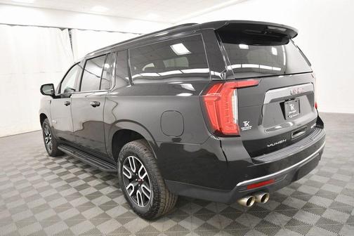 2024 GMC Yukon XL AT4