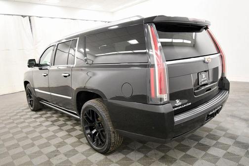 2018 Cadillac Escalade ESV Platinum