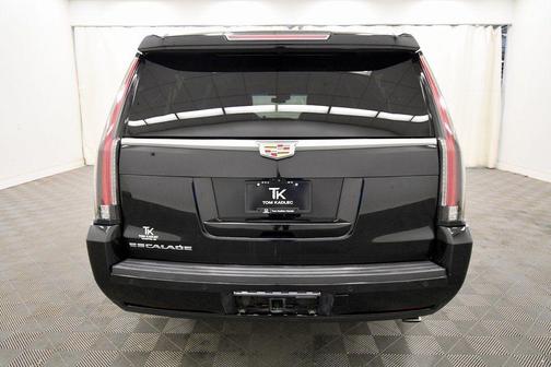 2018 Cadillac Escalade ESV Platinum