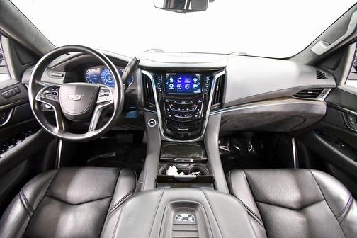 2018 Cadillac Escalade ESV Platinum