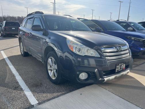 Graphite Gray Metallic 2013 Subaru Outback 2.5i Limited
