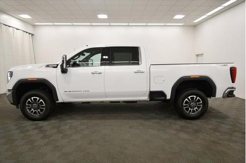 2024 GMC Sierra 3500 SLT