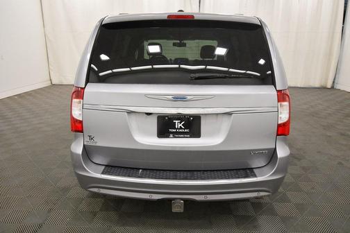 2015 Chrysler Town & Country Limited Platinum