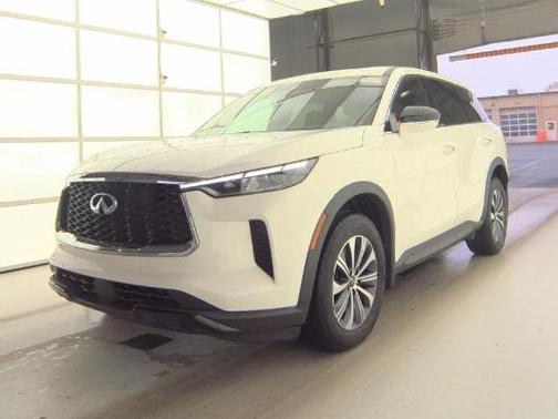 Glacier White 2023 INFINITI QX60 Pure