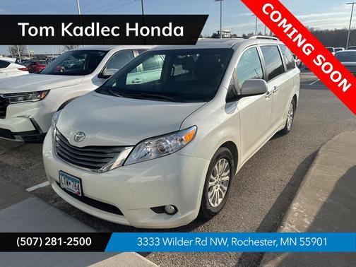 2017 Toyota Sienna XLE Premium