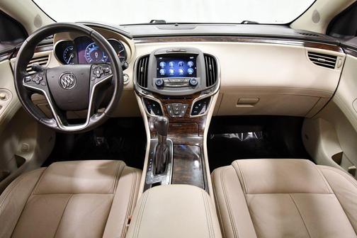 White Diamond Clearcoat 2014 Buick LaCrosse Leather