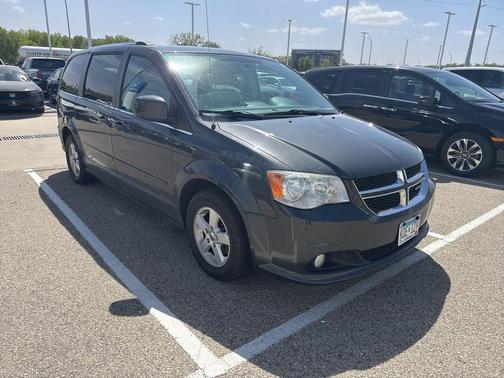Gray 2011 Dodge Grand Caravan Crew