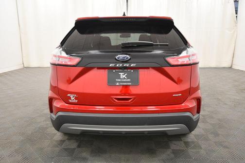 Rapid Red Metallic Tinted Clearcoat 2024 Ford Edge SEL