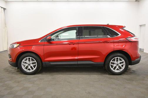 Rapid Red Metallic Tinted Clearcoat 2024 Ford Edge SEL