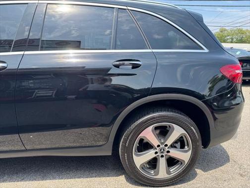 2019 Mercedes-Benz GLC 300 Base