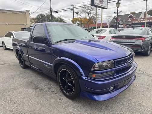 2003 Chevrolet S-10 Base