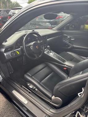 2015 Porsche 911 Carrera S
