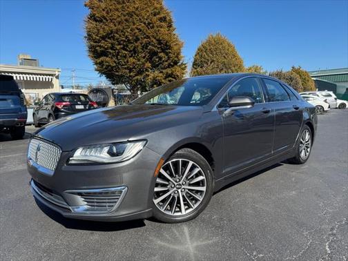 2017 Lincoln MKZ Base