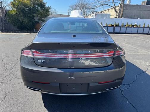 2017 Lincoln MKZ Base