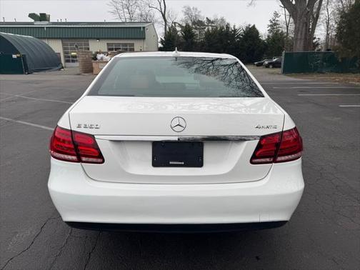 2016 Mercedes-Benz E-Class 4MATIC