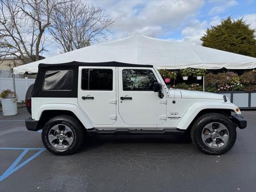 2017 Jeep Wrangler Unlimited Sahara