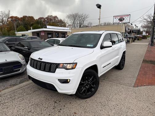 2019 Jeep Grand Cherokee Altitude
