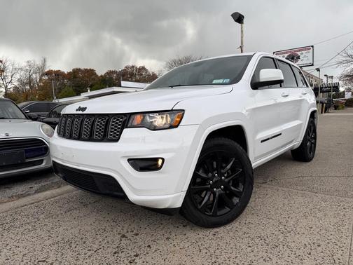 2019 Jeep Grand Cherokee Altitude
