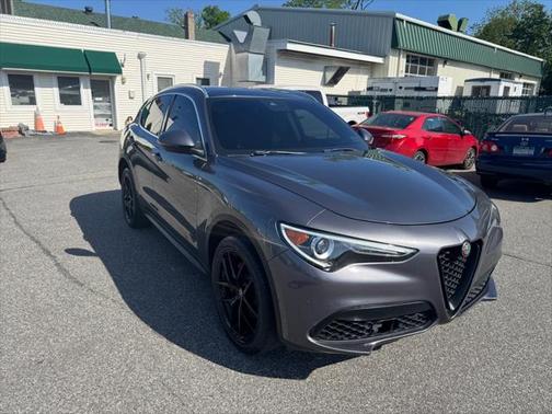 2018 Alfa Romeo Stelvio Ti