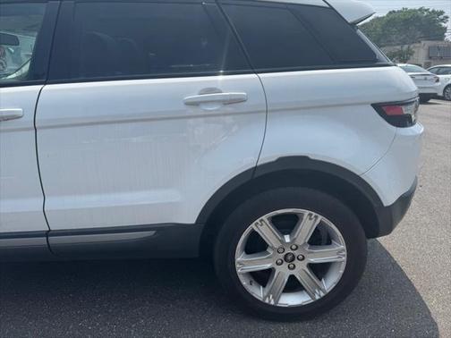 2013 Land Rover Range Rover Evoque Pure
