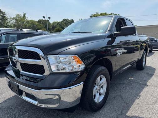 2024 RAM 1500 Classic SLT