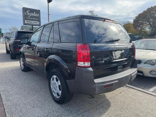 2005 Saturn Vue Base