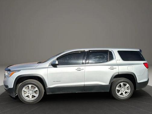 Quicksilver Metallic 2019 GMC Acadia SLE-1