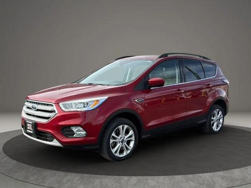 Ruby Red Metallic Tinted Clearcoat 2018 Ford Escape SEL