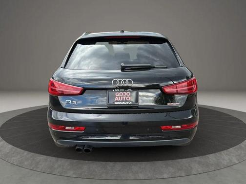 Black 2018 Audi Q3 2.0T Sport Premium