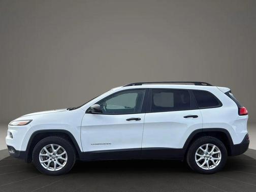 Bright White Clearcoat 2017 Jeep Cherokee Sport
