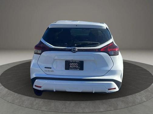 2023 Nissan Kicks S