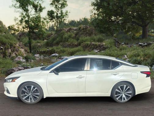 2019 Nissan Altima 2.5 SR