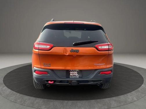 2016 Jeep Cherokee Sport