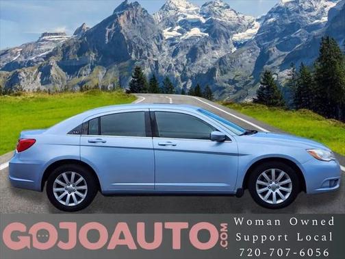 2012 Chrysler 200 Touring