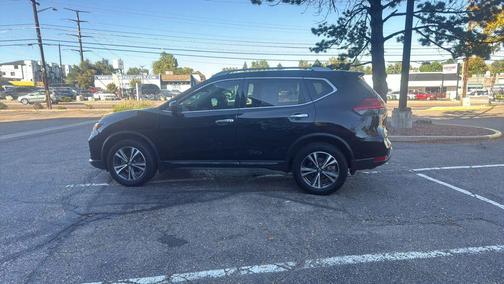 2017 Nissan Rogue SL