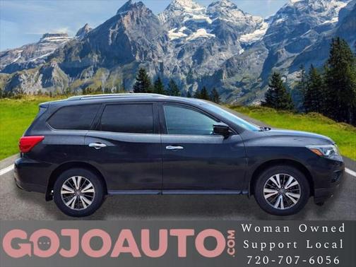 2017 Nissan Pathfinder S