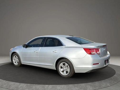 Silver Ice Metallic 2016 Chevrolet Malibu Limited LS