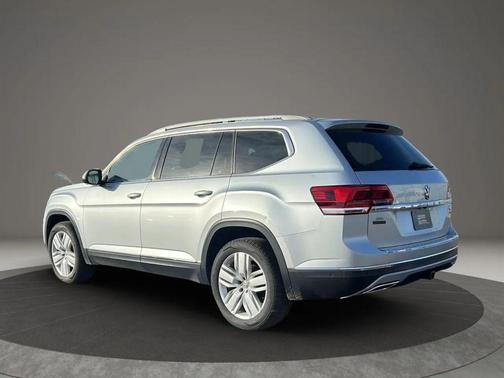 2018 Volkswagen Atlas 3.6L SEL Premium