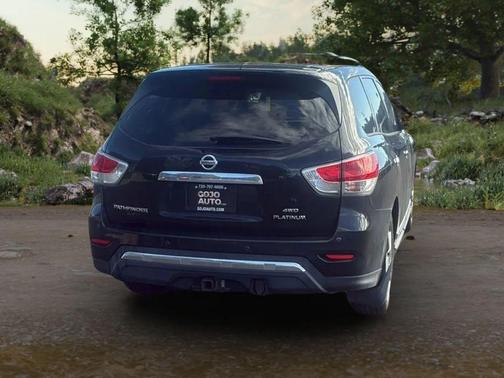 2013 Nissan Pathfinder Platinum