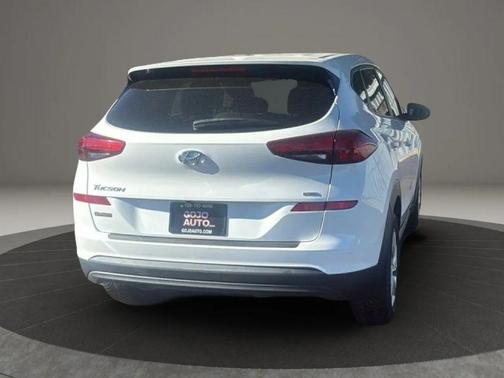 2020 Hyundai TUCSON SE