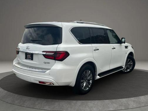 2018 INFINITI QX80 Base