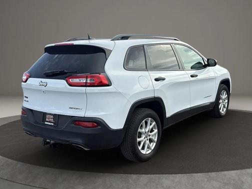 2017 Jeep Cherokee Sport