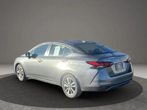 2023 Nissan Versa 1.6 SV