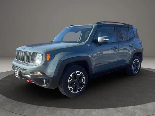 2016 Jeep Renegade Trailhawk