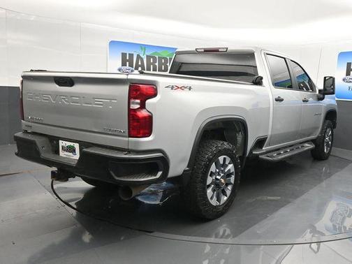 Silver Ice Metallic 2022 Chevrolet Silverado 2500 Custom
