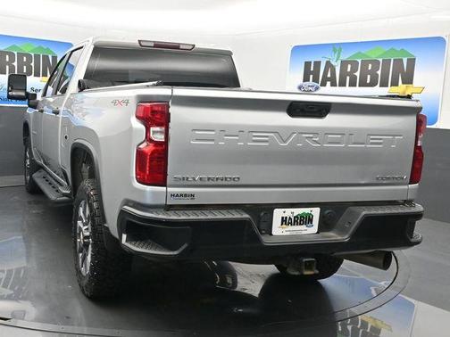Silver Ice Metallic 2022 Chevrolet Silverado 2500 Custom