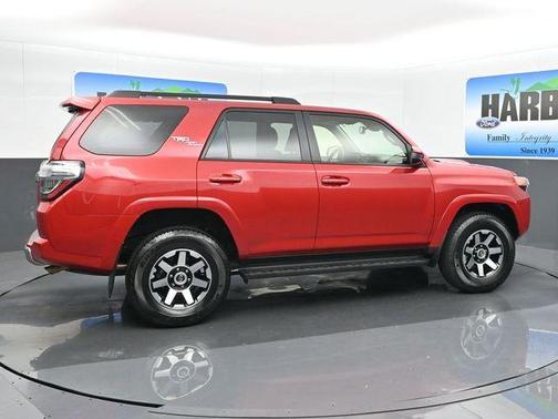 2024 Toyota 4Runner TRD Off Road